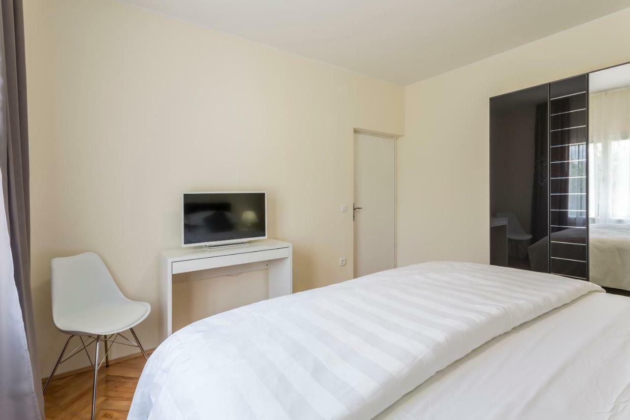 Mise Luxury Apartments Kastela Dış mekan fotoğraf