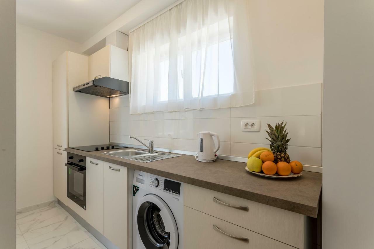 Mise Luxury Apartments Kastela Dış mekan fotoğraf