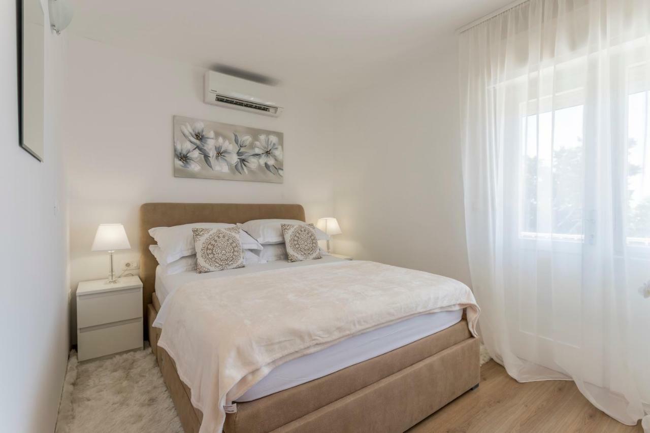 Mise Luxury Apartments Kastela Dış mekan fotoğraf